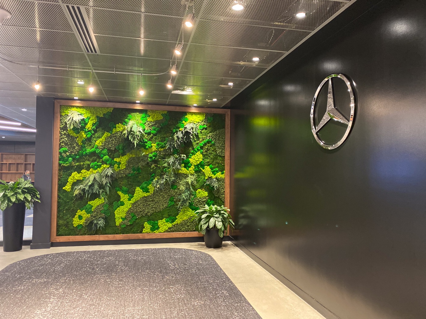 ER2 Image Group workplace branding